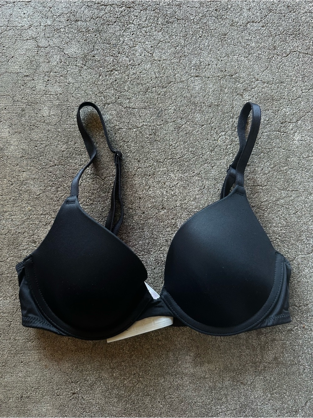 PINK Victoria's Secret Wear Everywhere T-Shirt Lightly Lined Bra